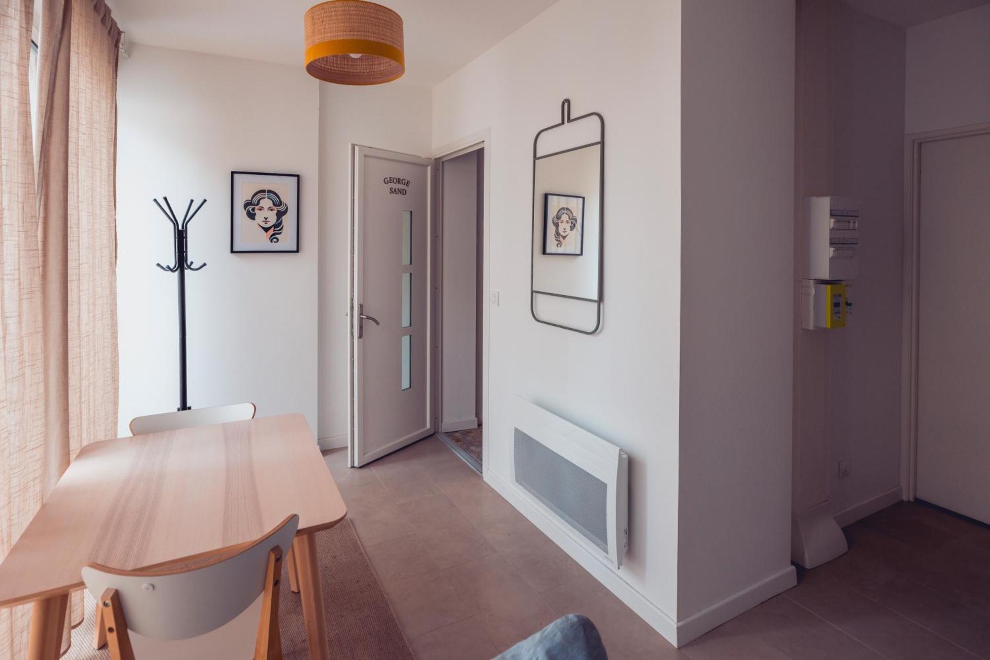 Grand Avec Jardin, Parking Gratuit * Chateauroux